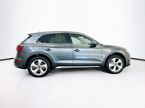 Used 2023 Audi Q5 2.0T Premium Plus w/ Premium Plus Package AWD/4WD image 10