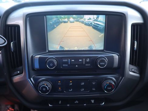 Used 2019 Chevrolet Silverado 2500 LT AWD/4WD image 24