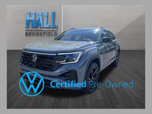 Certified 2025 Volkswagen Atlas Cross Sport SEL R-Line AWD/4WD image 1