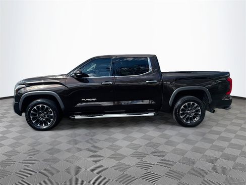 Used 2023 Toyota Tundra Limited w/ Power Package image 9