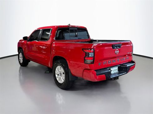 Used 2022 Nissan Frontier SV image 9