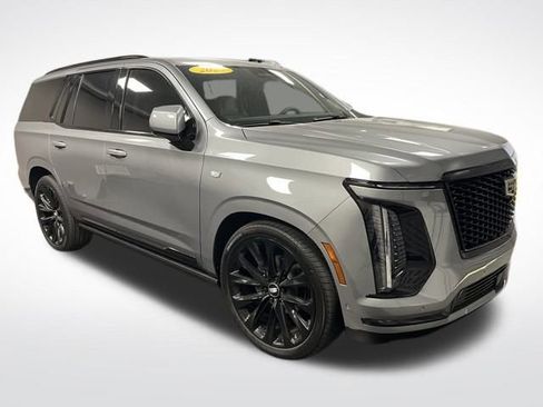 Certified 2025 Cadillac Escalade Sport Platinum w/ LPO, ONYX Package image 8