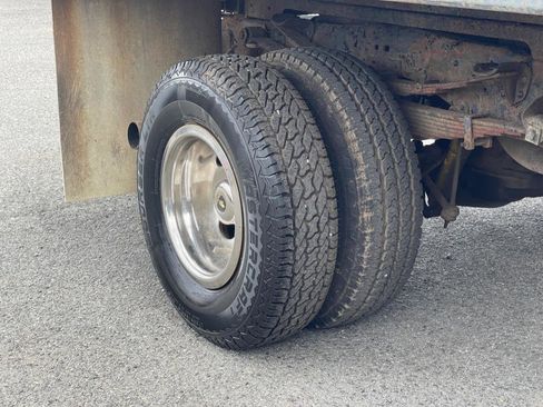 Used 1995 Ford F350 4x4 Regular Cab image 14