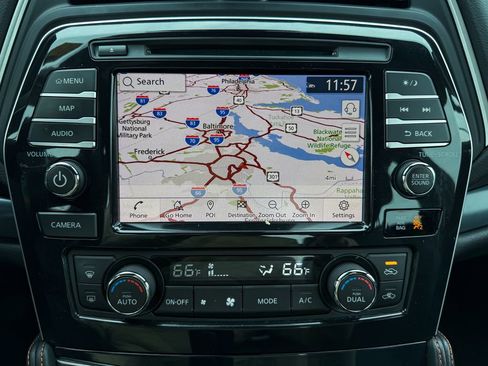 Certified 2023 Nissan Maxima SR w/ Sport Mat Group image 13