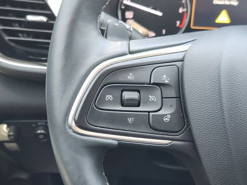 Used 2023 Buick Envision Avenir image 29