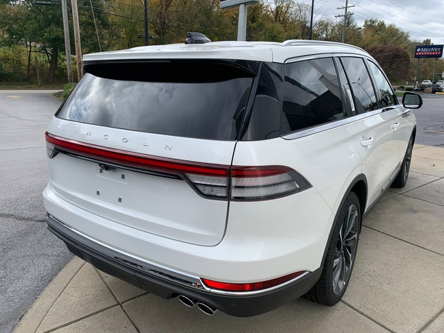 New 2027 Lincoln Aviator Reserve AWD/4WD image 6
