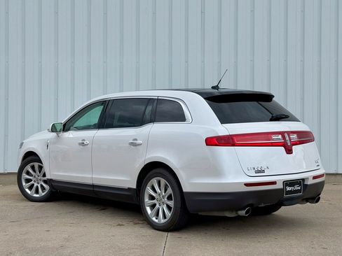 Used 2016 Lincoln MKT AWD w/ Equipment Group 201A image 5