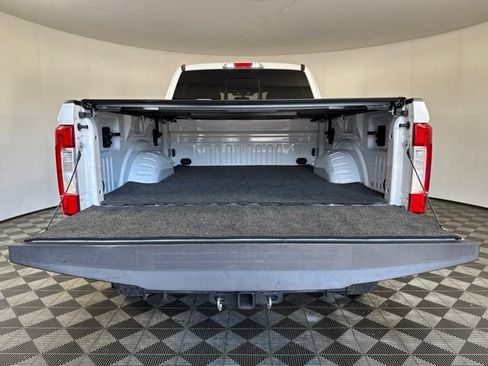 Certified 2019 Ford F250 Lariat w/ Lariat Value Package AWD/4WD image 20