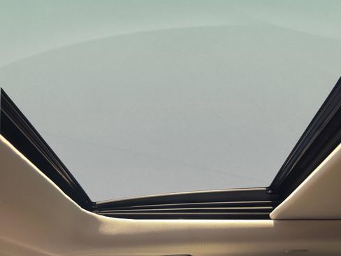 Certified 2026 INFINITI QX60 Luxe w/ Family Package image 33