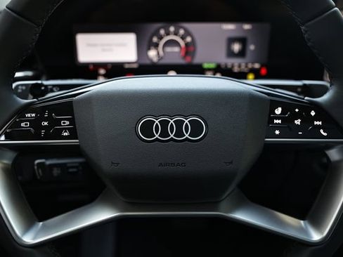 New 2026 Audi Q3 quattro 2.0T image 33