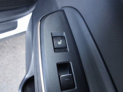 Used 2023 Toyota Crown Limited image 56