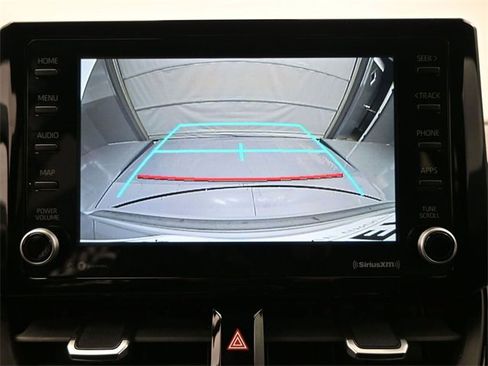 Used 2022 Toyota Corolla SE image 4