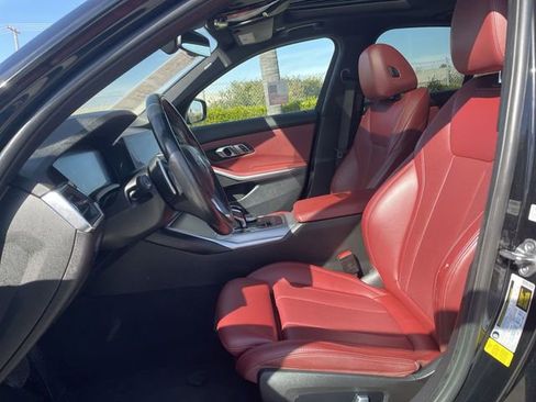 Used 2022 BMW 330i Sedan w/ Premium Package 2 image 19