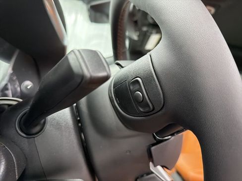 New 2026 Chrysler Pacifica Pinnacle image 18