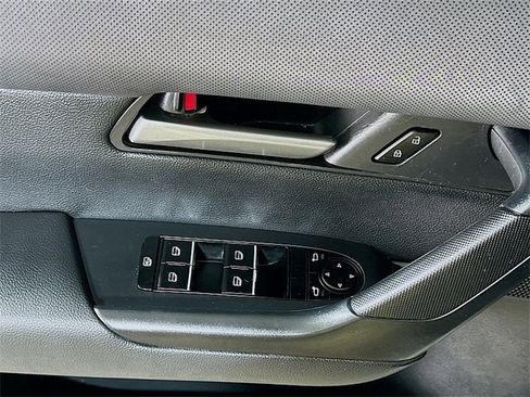 Used 2024 MAZDA CX-50 AWD 2.5 S w/ Preferred Package image 19