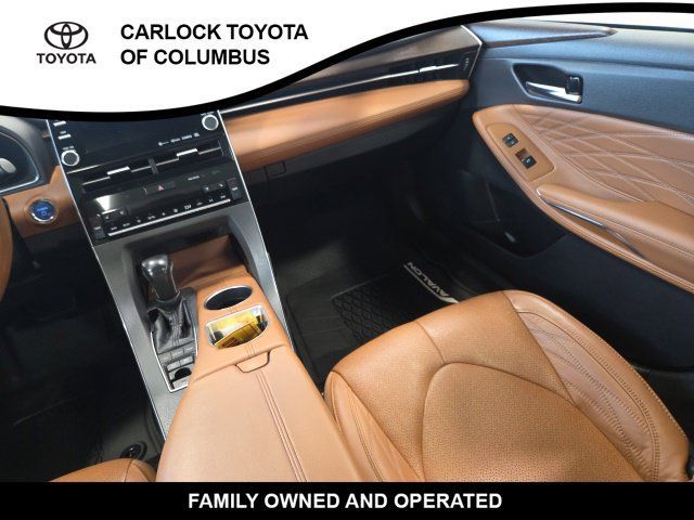Used 2020 Toyota Avalon Limited w/ Advanced Safety Package FWD image 19