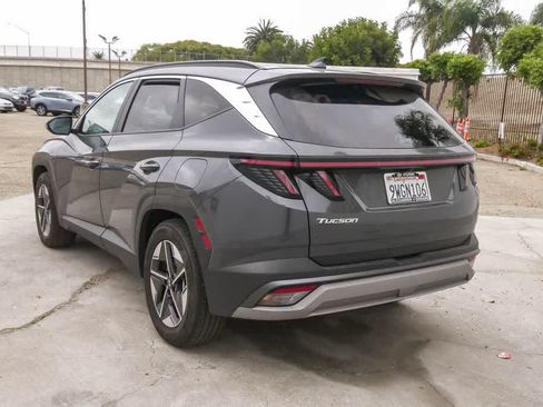 Used 2026 Hyundai Tucson SEL FWD image 7