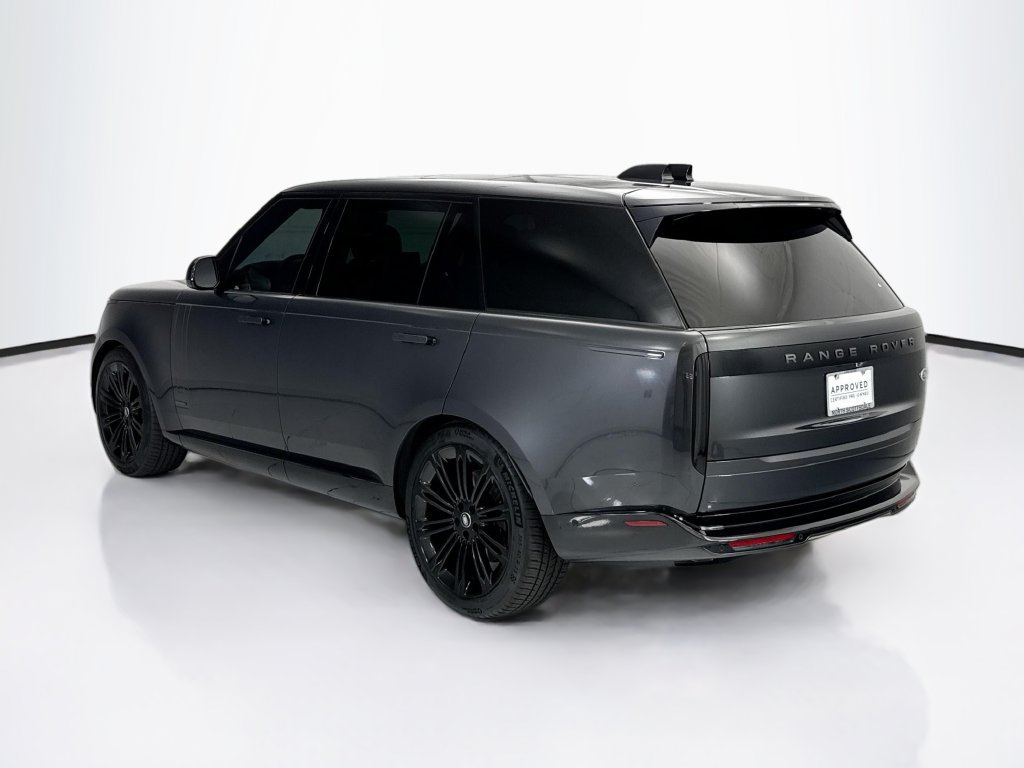 Used 2023 Land Rover Range Rover Long Wheelbase Autobiography AWD/4WD image 7