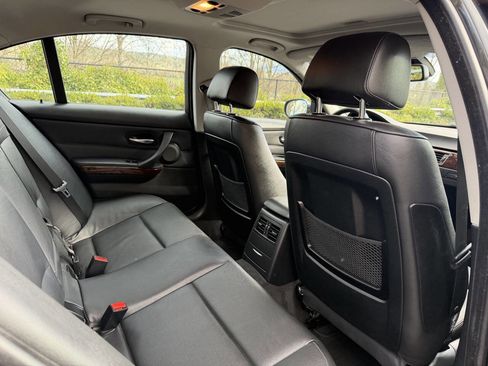 Used 2009 BMW 335i 335i 4dr Sedan image 24