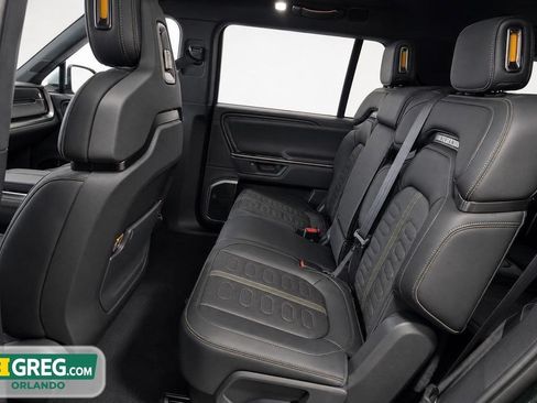 Used 2026 Rivian R1S Adventure AWD/4WD image 18