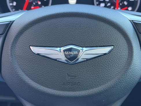 Used 2021 Genesis G70 3.3T image 31