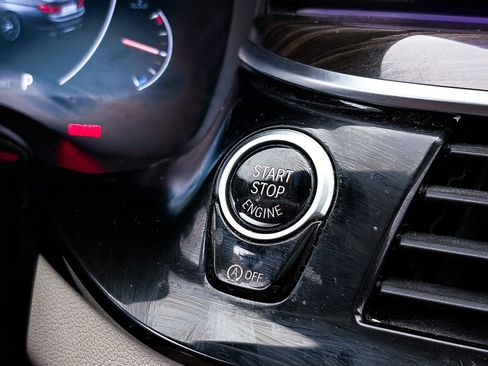 Used 2019 BMW 540i 540i w/ Executive Package image 21