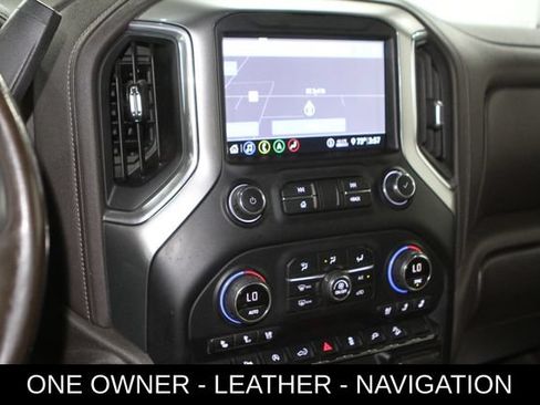 Used 2020 Chevrolet Silverado 1500 LTZ AWD/4WD image 20