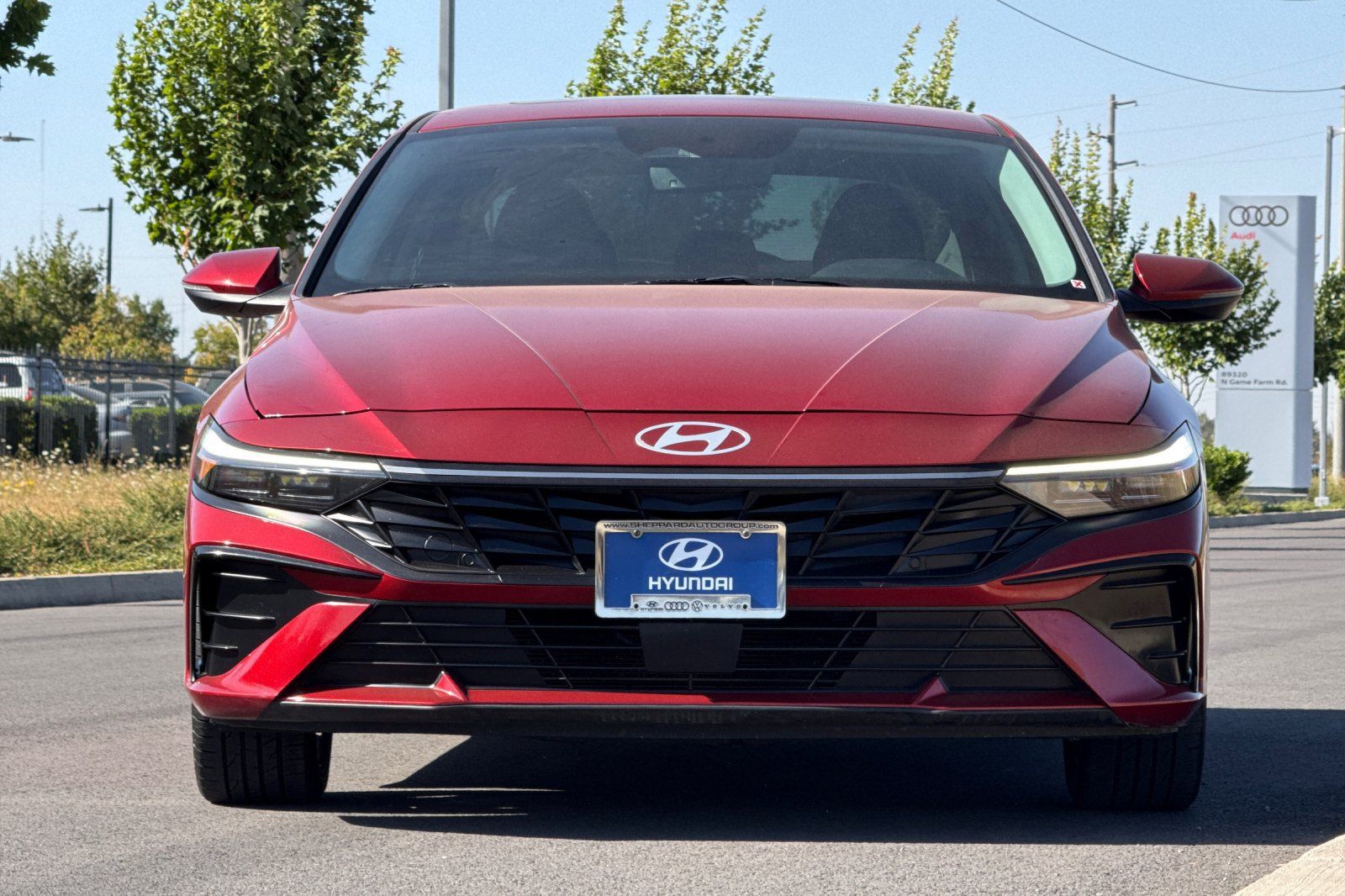 Used 2025 Hyundai Elantra Limited FWD image 8