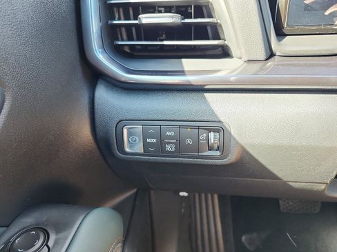 New 2026 GMC Terrain AT4 w/ Convenience Package III image 17