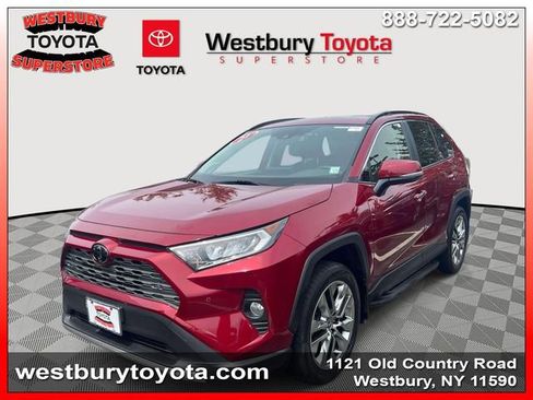 Used 2021 Toyota RAV4 Limited w/ Limited Grade Weather Package AWD/4WD image 5