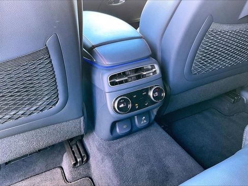 Used 2023 Genesis GV70 2.5T w/ Sport Prestige Package image 25