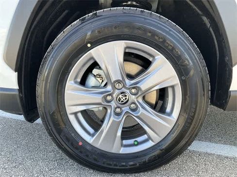 Used 2025 Toyota RAV4 LE image 12