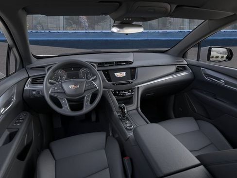 New 2026 Cadillac XT5 Luxury w/ LPO, Floor Liner Package AWD/4WD image 15