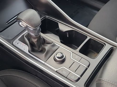 Used 2023 Kia Sorento LX image 29