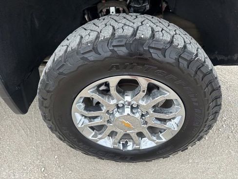 Used 2024 Chevrolet Silverado 2500 LTZ w/ LTZ Premium Texas Edition AWD/4WD image 34