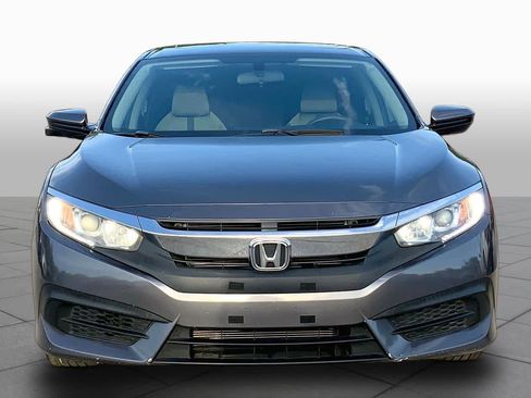 Used 2017 Honda Civic EX image 4