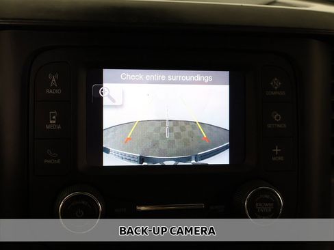 Used 2020 RAM 1500 Big Horn image 3