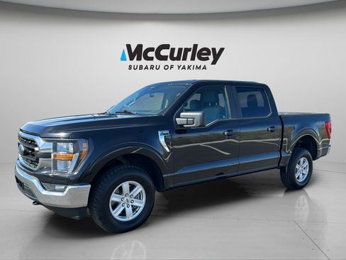 Used 2023 Ford F150 XLT w/ Trailer Tow Package image 9