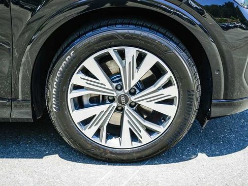 Used 2023 Audi Q4 e-tron Premium w/ Premium Plus RWD image 9