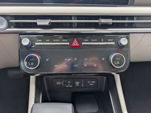 Used 2025 Hyundai Tucson SEL image 17