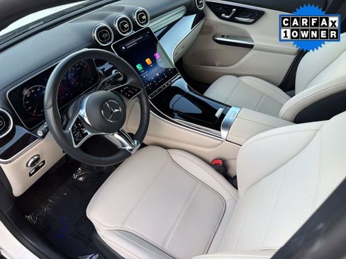 Certified 2025 Mercedes-Benz GLC 300 image 21