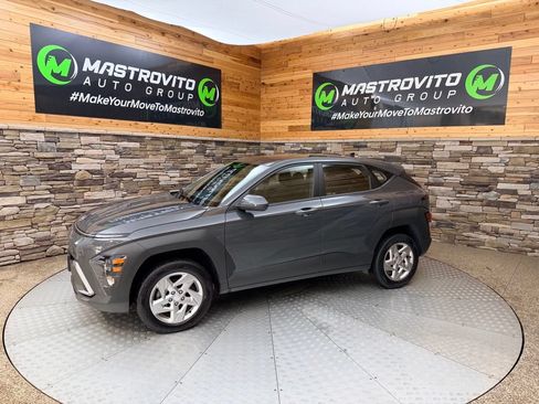Used 2024 Hyundai Kona SE AWD/4WD image 4