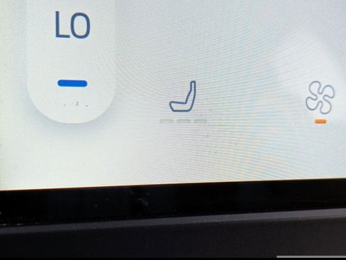 Certified 2022 Ford Edge SEL w/ Convenience Package image 25