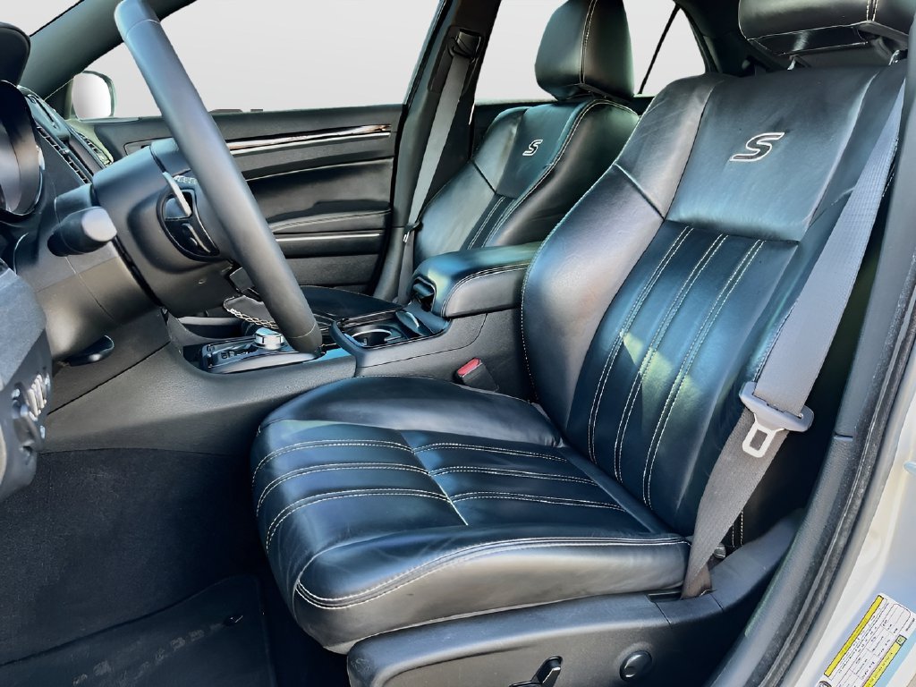 Used 2023 Chrysler 300 S RWD image 22