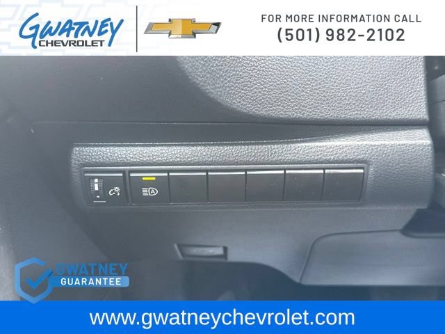 Used 2024 Toyota Corolla LE FWD image 19