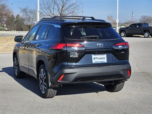 New 2026 Toyota Corolla Cross XLE w/ Convenience Package image 3