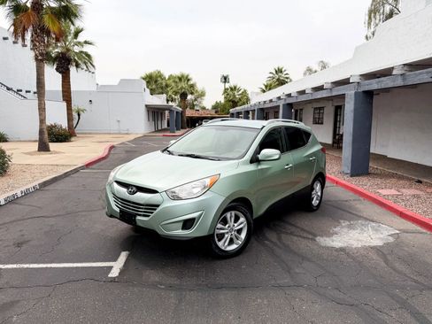 Used 2012 Hyundai Tucson GLS image 1