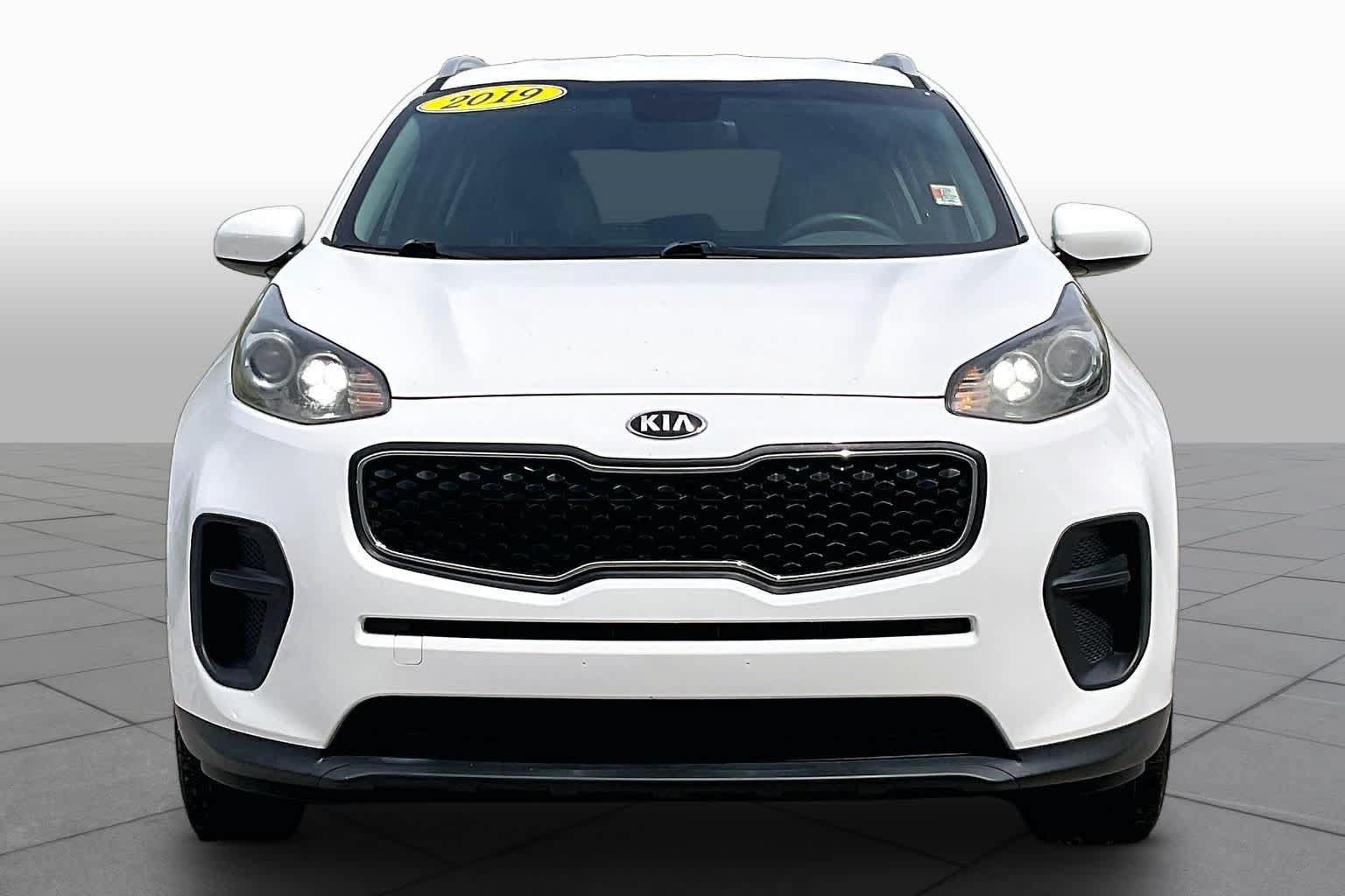 Used 2019 Kia Sportage LX w/ Option Group 017 FWD image 4