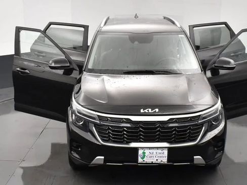 Used 2025 Kia Seltos S FWD image 10