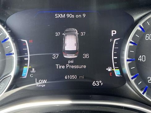 Used 2019 Chrysler Pacifica Limited FWD image 24